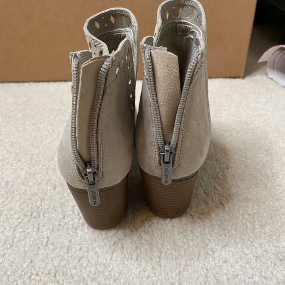 Indigo rd. booties - Picture 4 of 5